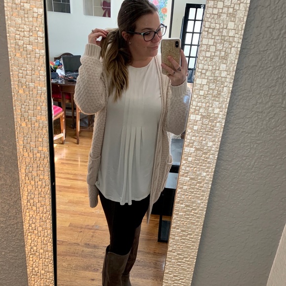 Fast Shipper, Top Seller, Lovely Packaging - Picture 1 of 8